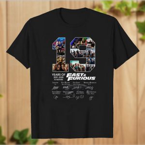 19 Years of Fast and Furious 2001 2020 10 Movies Signature T Shirt