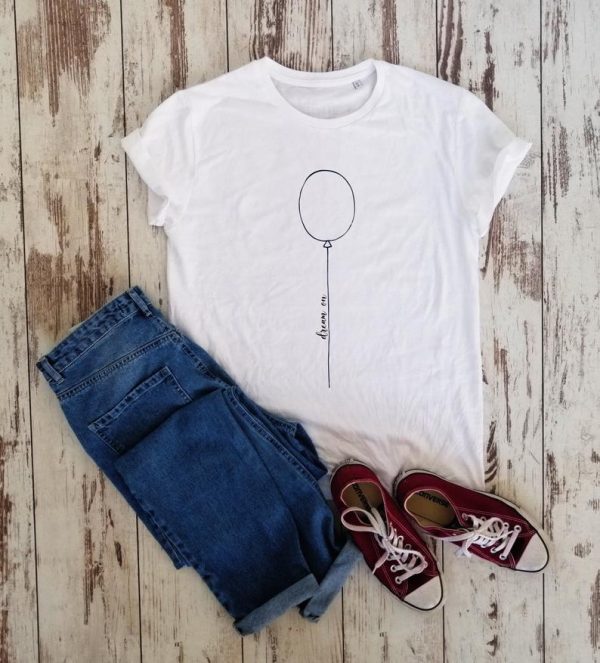 Dream on balloon t-shirt